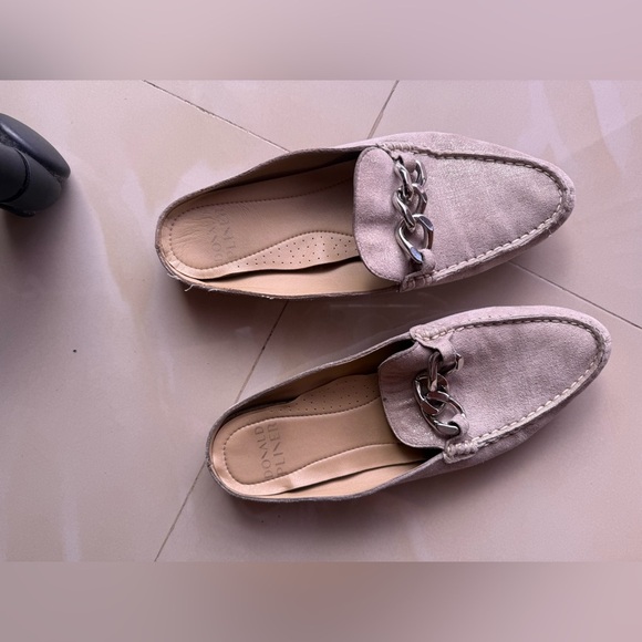 Donald Pliner Women's Bless 8.5 B  Distressed Metallic Mules Light Pink  Taupe - Picture 8 of 16